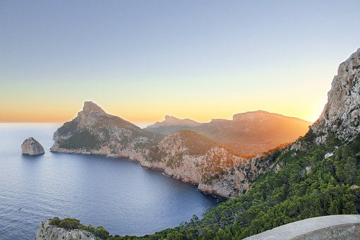 ¿Qué hacer en Palma de Mallorca durante un viaje de empresa?