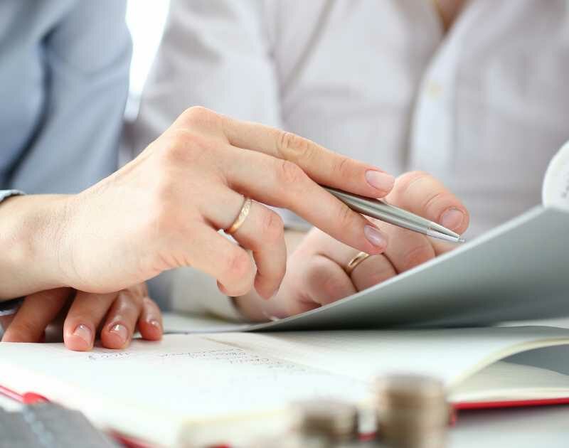 desgravar la comisión inmobiliaria