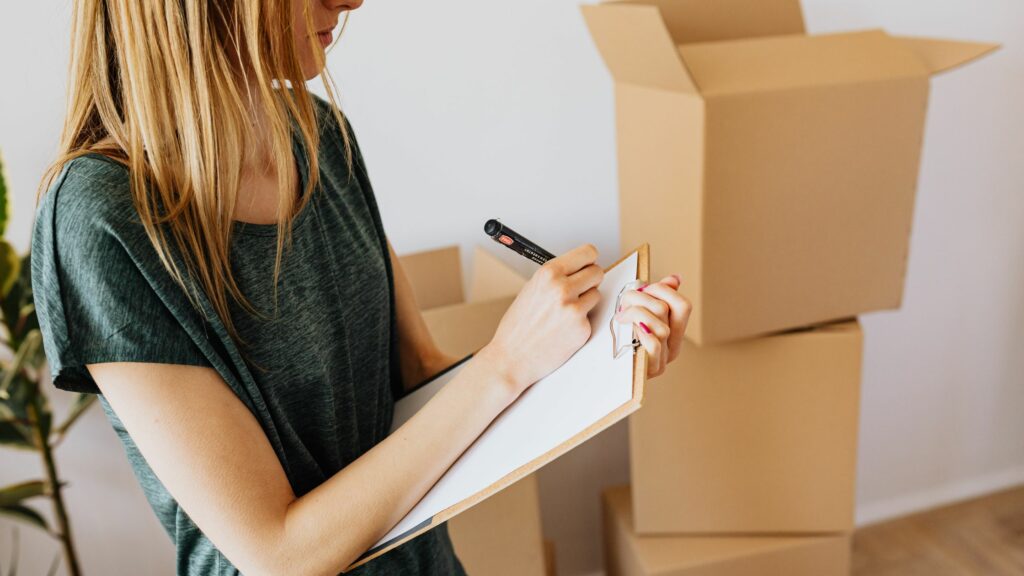 Novedades regulatorias en desplazamientos laborales: lo que las empresas deben saber en 2025 | Homyspace | Blog novedades regulatorias en desplazamientos laborales