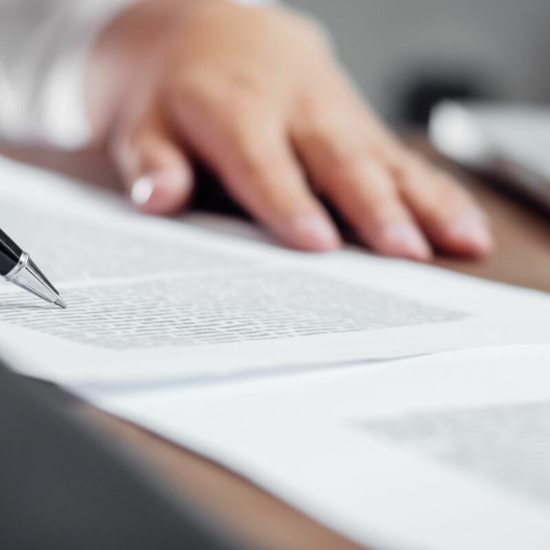 política de alojamiento