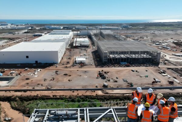 alojar equipos de la gigafactoría de Sagunto